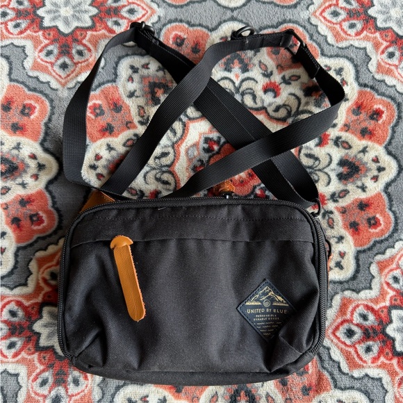 United By Blue Handbags - United By Blue Black and Tan Camera Bag